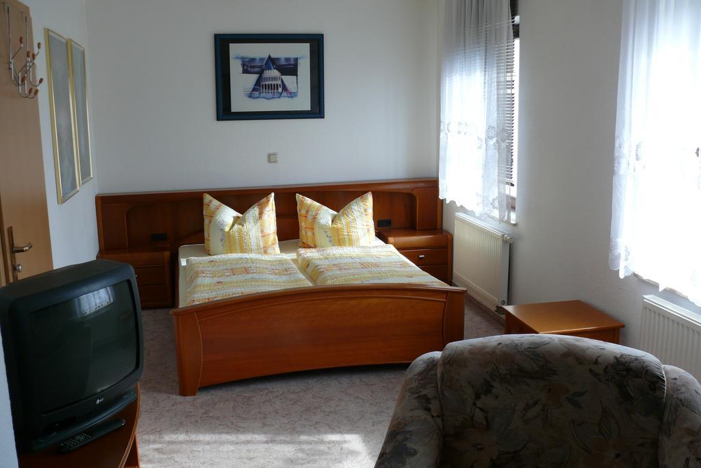 Ferienwohnung Herfurth Meiningen Zimmer foto