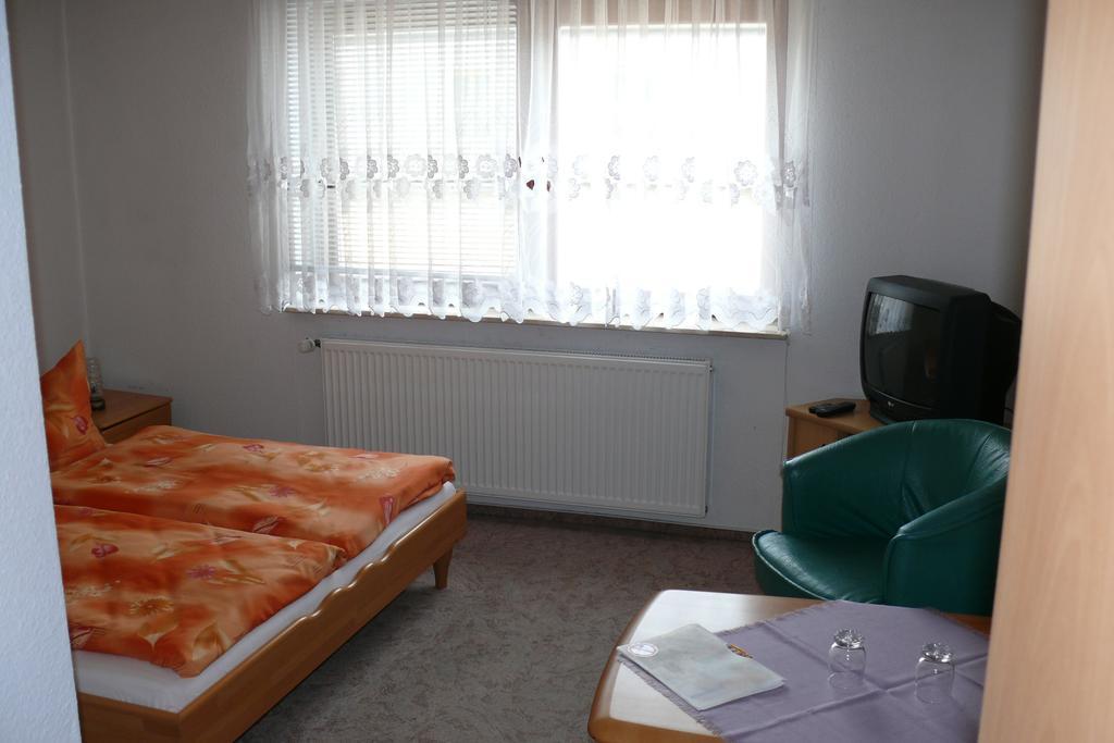 Ferienwohnung Herfurth Meiningen Zimmer foto